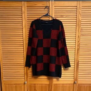 Elegant Black and Red Checkered V-Neck Sweater